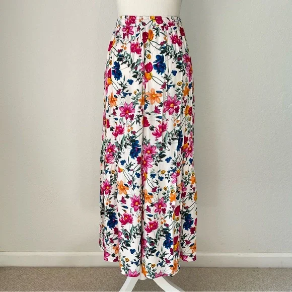 ROBERT LOUIS WHITE FLORAL TIERED MAXI SKIRT - Picture 4 of 8